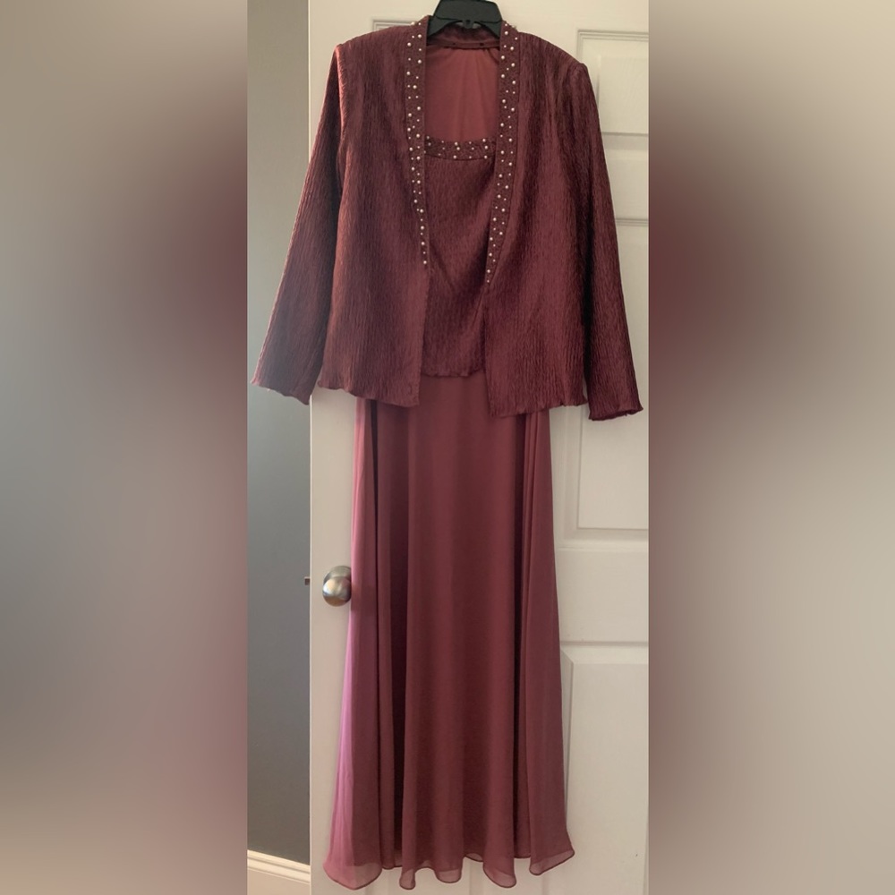 Beautiful dress.